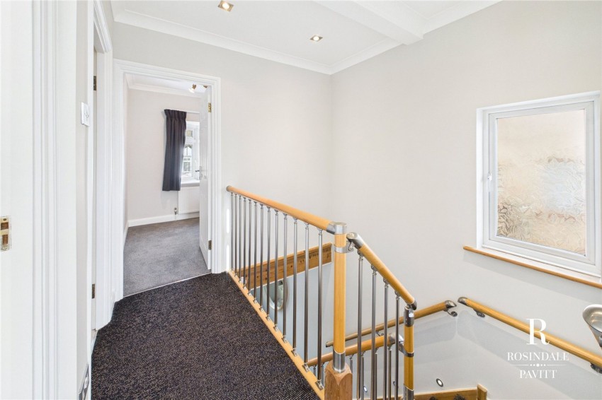 Images for West Avenue, Wallington, SM6 EAID:434814747 BID:aff39acb-7ffa-433a-9c3e-047d5e64e2ac