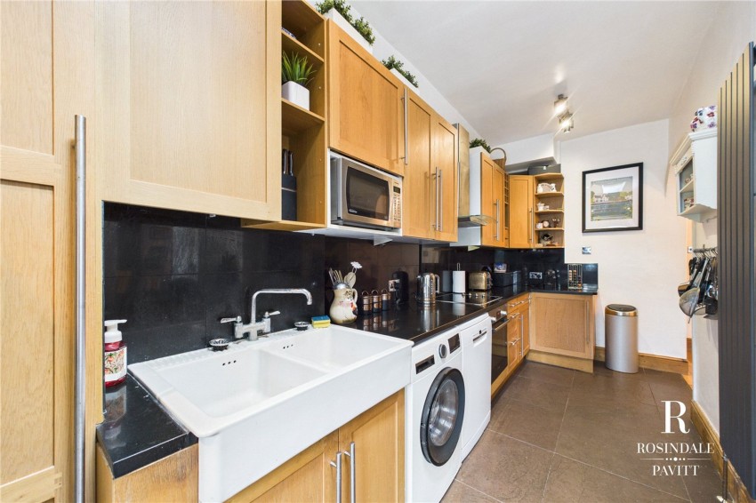 Images for Cowper Gardens, Wallington, SM6 EAID:434814747 BID:aff39acb-7ffa-433a-9c3e-047d5e64e2ac