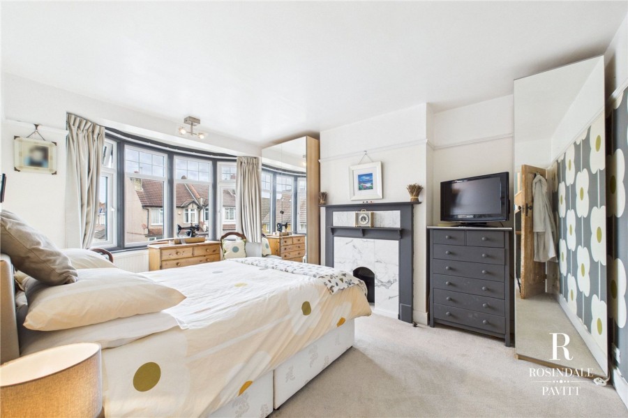 Images for Cowper Gardens, Wallington, SM6 EAID:434814747 BID:aff39acb-7ffa-433a-9c3e-047d5e64e2ac