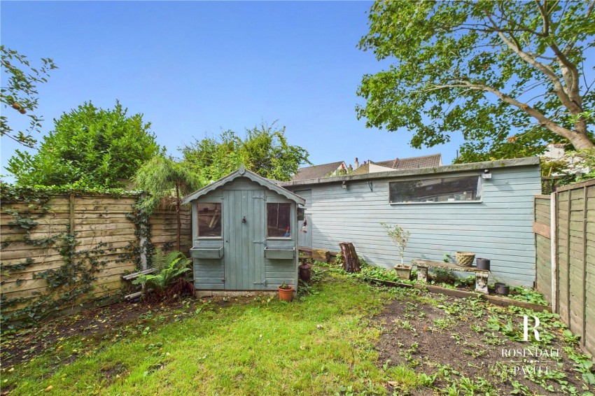 Images for Cowper Gardens, Wallington, SM6 EAID:434814747 BID:aff39acb-7ffa-433a-9c3e-047d5e64e2ac