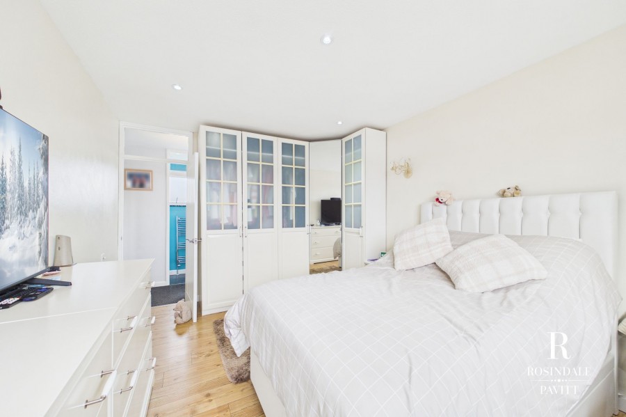 Images for Brabazon Avenue, Wallington, SM6 EAID:434814747 BID:aff39acb-7ffa-433a-9c3e-047d5e64e2ac