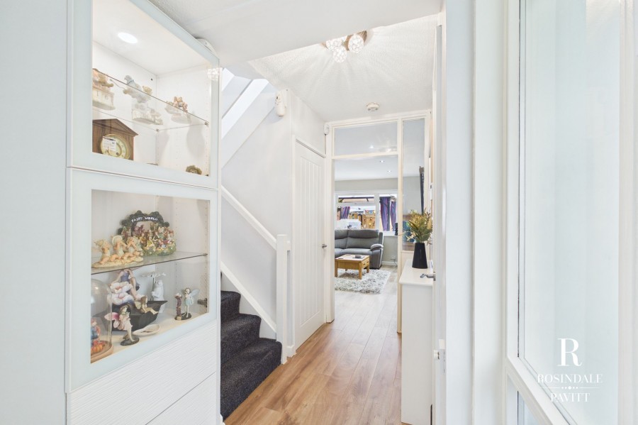 Images for Brabazon Avenue, Wallington, SM6 EAID:434814747 BID:aff39acb-7ffa-433a-9c3e-047d5e64e2ac