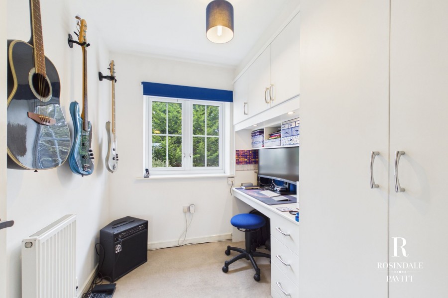 Images for Diamond Jubilee Way, Carshalton, SM5 EAID:434814747 BID:aff39acb-7ffa-433a-9c3e-047d5e64e2ac