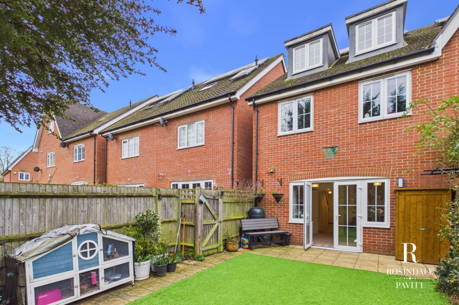 Images for Diamond Jubilee Way, Carshalton, SM5 EAID:434814747 BID:aff39acb-7ffa-433a-9c3e-047d5e64e2ac