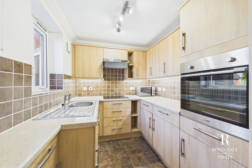 Images for Brambledown Road, Wallington, SM6 EAID:434814747 BID:aff39acb-7ffa-433a-9c3e-047d5e64e2ac