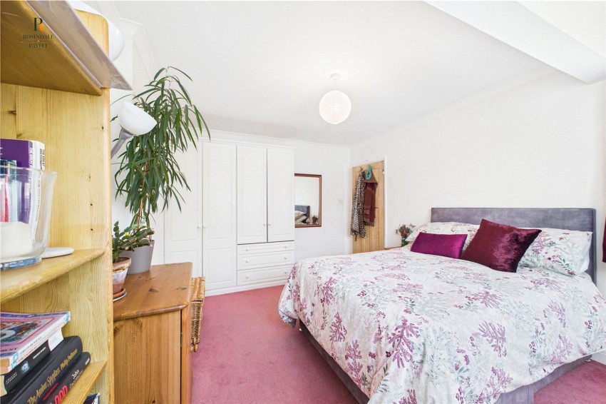 Images for The Close, Carshalton, SM5 EAID:434814747 BID:aff39acb-7ffa-433a-9c3e-047d5e64e2ac