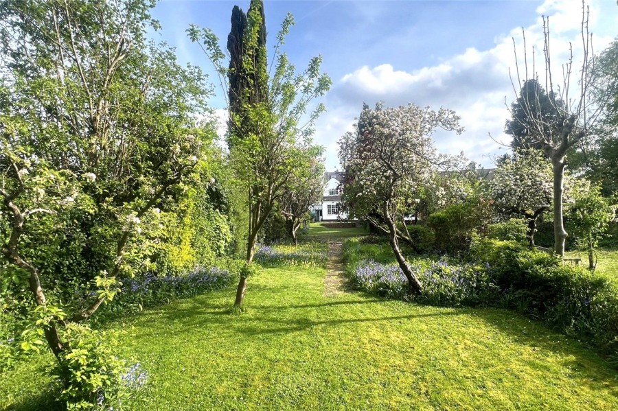 Images for The Close, Carshalton, SM5 EAID:434814747 BID:aff39acb-7ffa-433a-9c3e-047d5e64e2ac