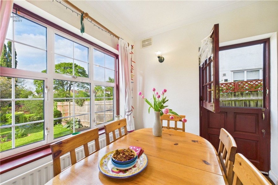 Images for The Close, Carshalton, SM5 EAID:434814747 BID:aff39acb-7ffa-433a-9c3e-047d5e64e2ac