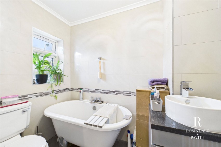 Images for Hallowell Avenue, Croydon, CR0 EAID:434814747 BID:aff39acb-7ffa-433a-9c3e-047d5e64e2ac