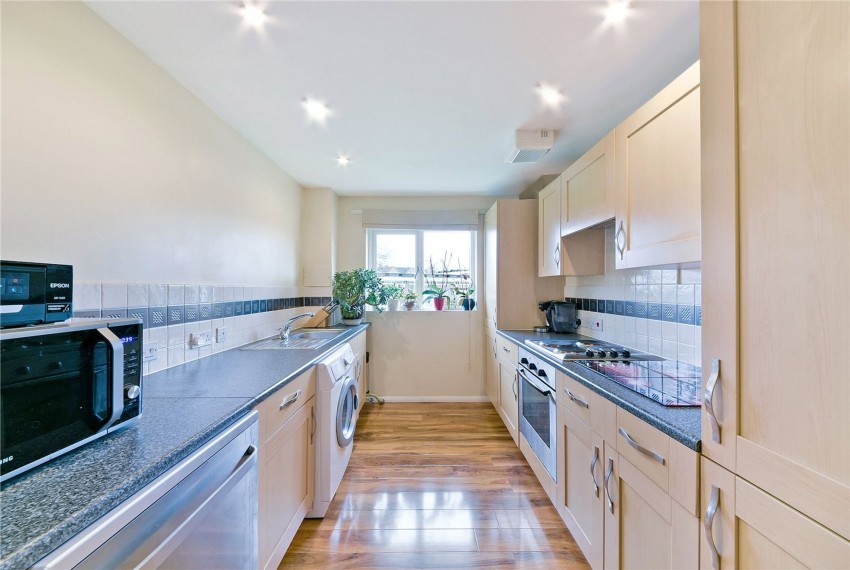 Images for Lancastrian Road, Wallington, SM6 EAID:434814747 BID:aff39acb-7ffa-433a-9c3e-047d5e64e2ac