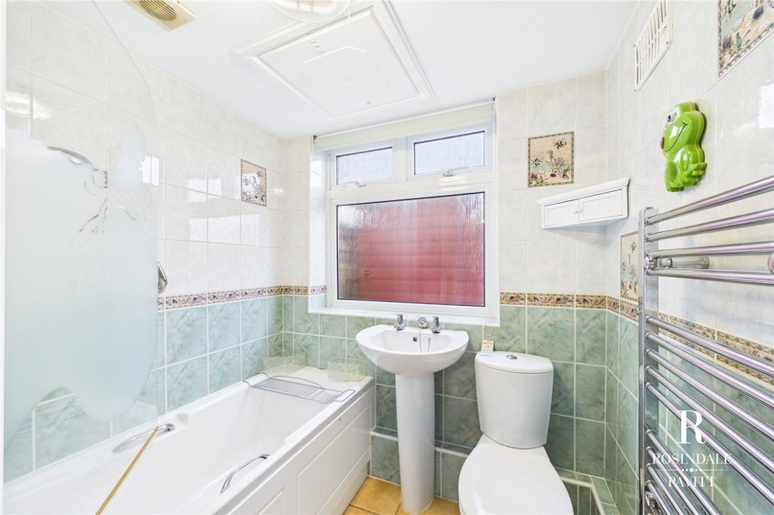 Images for Melbourne Road, Wallington, SM6 EAID:434814747 BID:aff39acb-7ffa-433a-9c3e-047d5e64e2ac