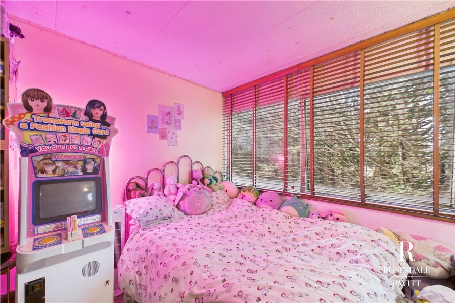 Images for Meller Close, Croydon, CR0 EAID:434814747 BID:aff39acb-7ffa-433a-9c3e-047d5e64e2ac