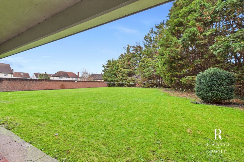 Images for Meller Close, Croydon, CR0 EAID:434814747 BID:aff39acb-7ffa-433a-9c3e-047d5e64e2ac