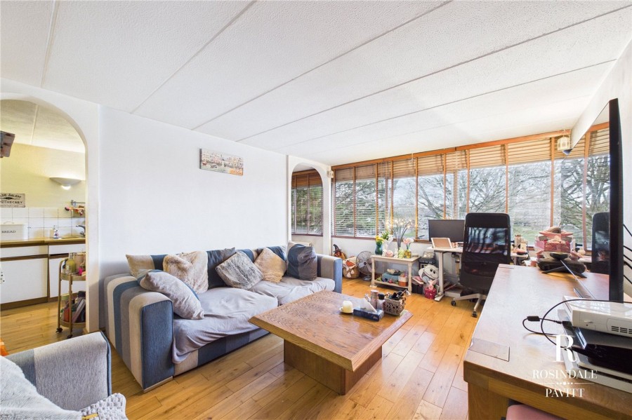 Images for Meller Close, Croydon, CR0 EAID:434814747 BID:aff39acb-7ffa-433a-9c3e-047d5e64e2ac