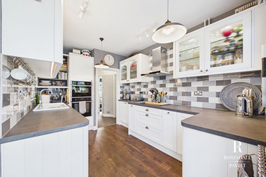 Images for The Close, Carshalton Beeches, SM5 EAID:434814747 BID:aff39acb-7ffa-433a-9c3e-047d5e64e2ac