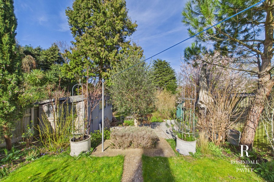 Images for The Close, Carshalton Beeches, SM5 EAID:434814747 BID:aff39acb-7ffa-433a-9c3e-047d5e64e2ac