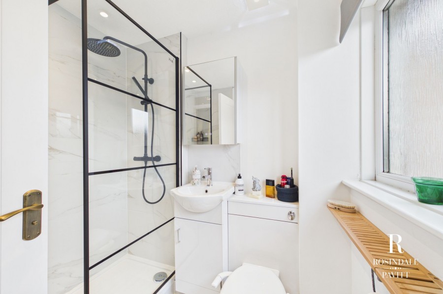 Images for Claydon Drive, Croydon, CR0 EAID:434814747 BID:aff39acb-7ffa-433a-9c3e-047d5e64e2ac