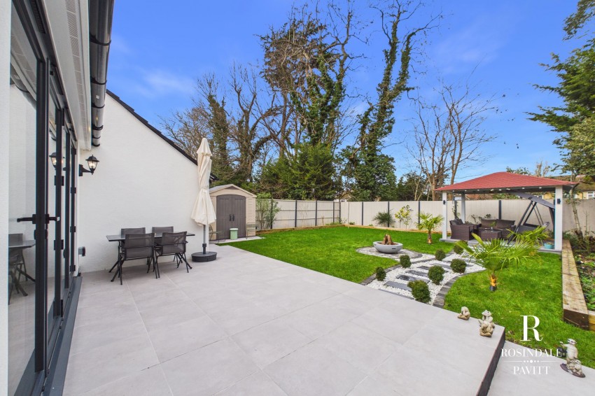 Images for Claydon Drive, Croydon, CR0 EAID:434814747 BID:aff39acb-7ffa-433a-9c3e-047d5e64e2ac