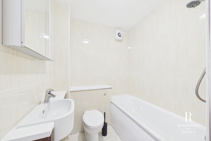 Images for Ross Road, York Court, SM6 EAID:434814747 BID:aff39acb-7ffa-433a-9c3e-047d5e64e2ac