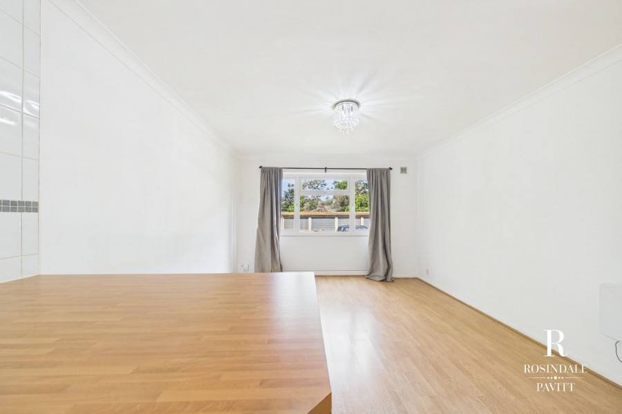 Images for Ross Road, York Court, SM6 EAID:434814747 BID:aff39acb-7ffa-433a-9c3e-047d5e64e2ac