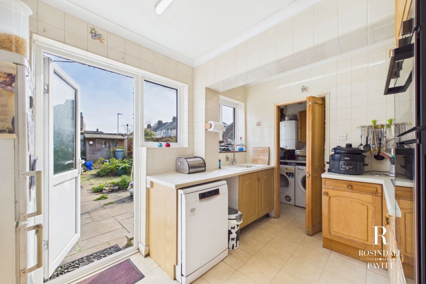 Images for Godalming Avenue, Wallington, SM6 EAID:434814747 BID:aff39acb-7ffa-433a-9c3e-047d5e64e2ac