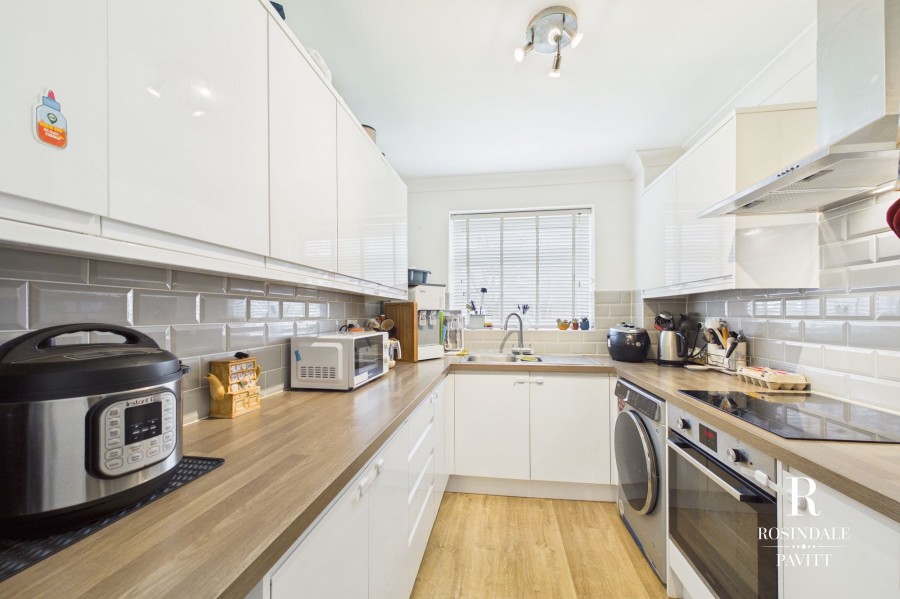 Images for Willow Road, Wallington, SM6 EAID:434814747 BID:aff39acb-7ffa-433a-9c3e-047d5e64e2ac