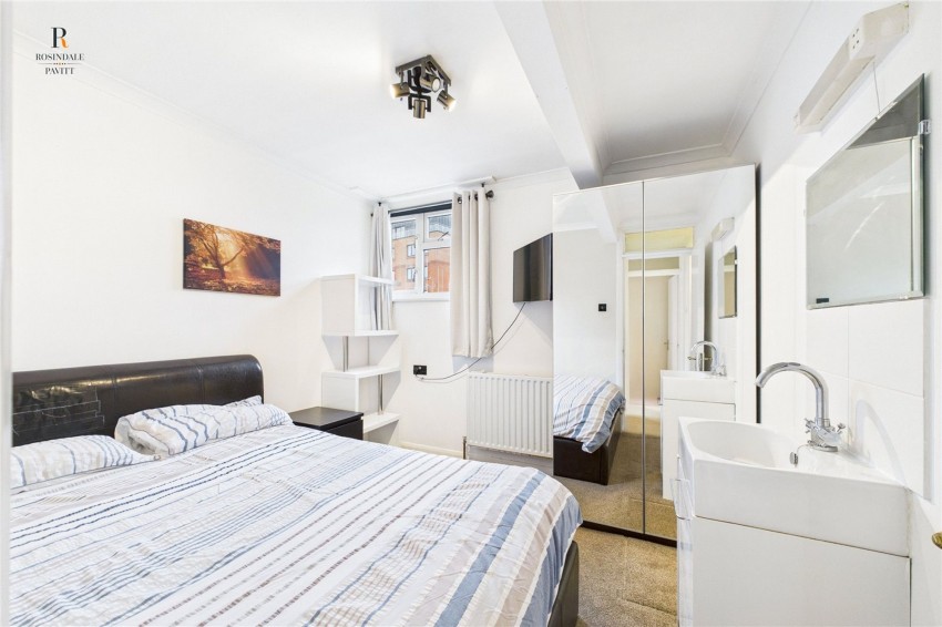 Images for Stafford Road, Wallington, SM6 EAID:434814747 BID:aff39acb-7ffa-433a-9c3e-047d5e64e2ac