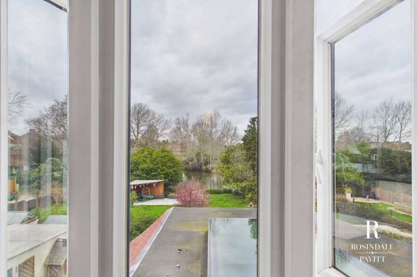 Images for Court Drive, Croydon, CR0 EAID:434814747 BID:aff39acb-7ffa-433a-9c3e-047d5e64e2ac