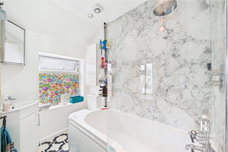 Images for Greenway, Wallington, SM6 EAID:434814747 BID:aff39acb-7ffa-433a-9c3e-047d5e64e2ac