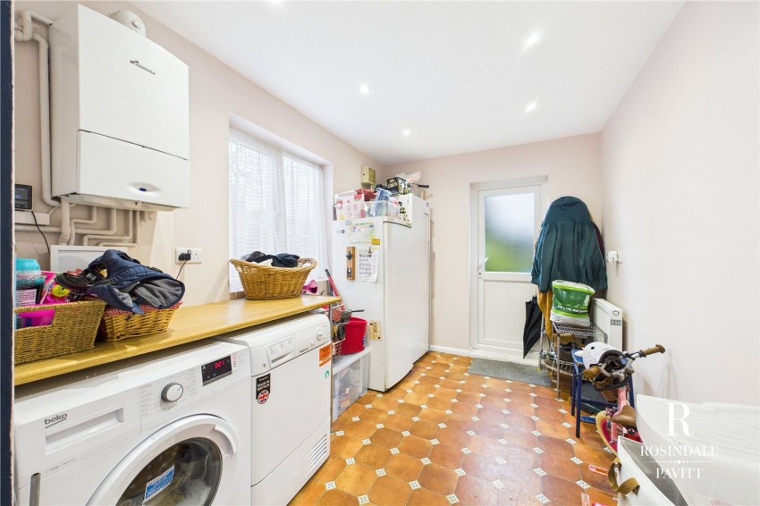 Images for Greenway, Wallington, SM6 EAID:434814747 BID:aff39acb-7ffa-433a-9c3e-047d5e64e2ac