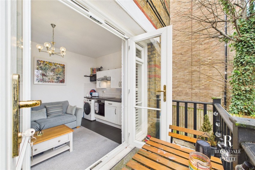 Images for Carshalton Road, Blythewood Court, SM1 EAID:434814747 BID:aff39acb-7ffa-433a-9c3e-047d5e64e2ac