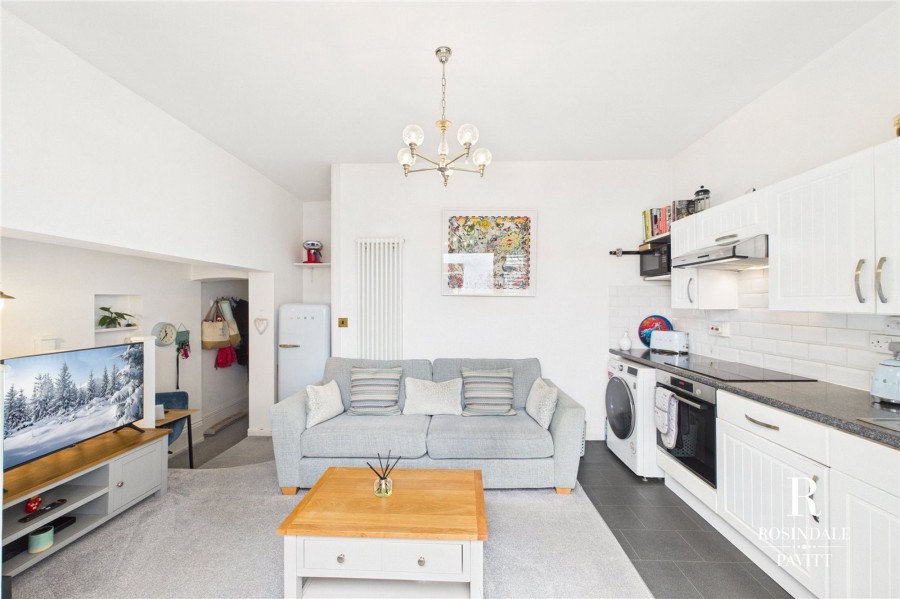 Images for Carshalton Road, Blythewood Court, SM1 EAID:434814747 BID:aff39acb-7ffa-433a-9c3e-047d5e64e2ac