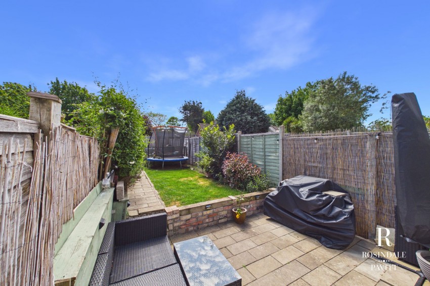 Images for Tharp Road, Wallington, SM6 EAID:434814747 BID:aff39acb-7ffa-433a-9c3e-047d5e64e2ac