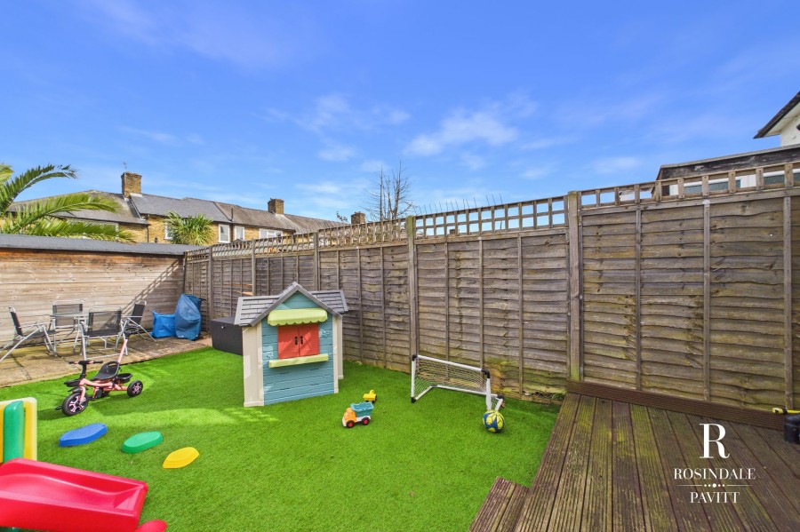 Images for Shrewsbury Road, Carshalton, SM5 EAID:434814747 BID:aff39acb-7ffa-433a-9c3e-047d5e64e2ac