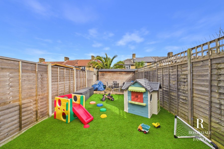 Images for Shrewsbury Road, Carshalton, SM5 EAID:434814747 BID:aff39acb-7ffa-433a-9c3e-047d5e64e2ac