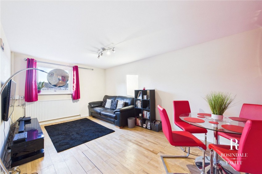 Images for Regal Crescent, Wallington, SM6 EAID:434814747 BID:aff39acb-7ffa-433a-9c3e-047d5e64e2ac