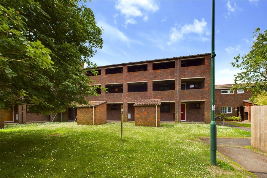 Images for Regal Crescent, Wallington, SM6 EAID:434814747 BID:aff39acb-7ffa-433a-9c3e-047d5e64e2ac