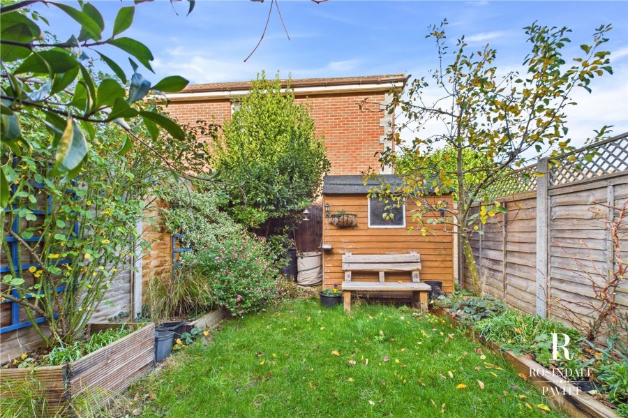 Images for Mullards Close, Mitcham, CR4 EAID:434814747 BID:aff39acb-7ffa-433a-9c3e-047d5e64e2ac