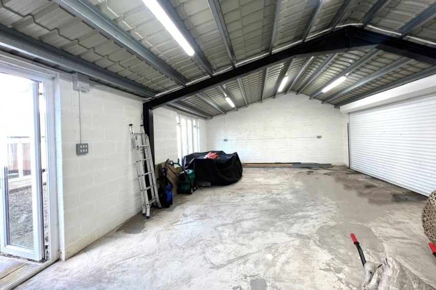 Images for Godalming Avenue, Wallington, SM6 EAID:434814747 BID:aff39acb-7ffa-433a-9c3e-047d5e64e2ac