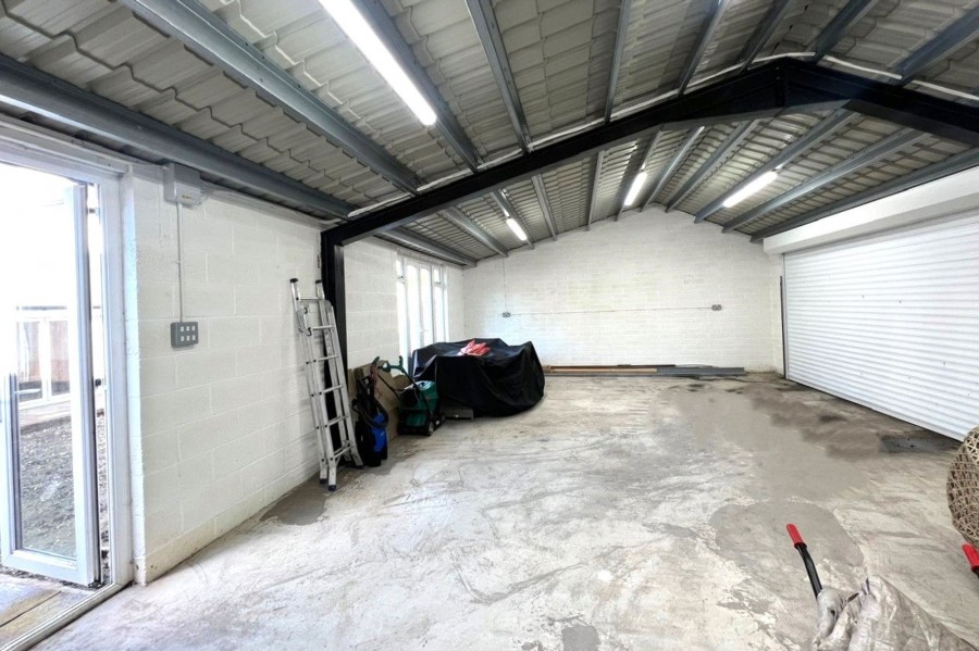 Images for Godalming Avenue, Wallington, SM6 EAID:434814747 BID:aff39acb-7ffa-433a-9c3e-047d5e64e2ac