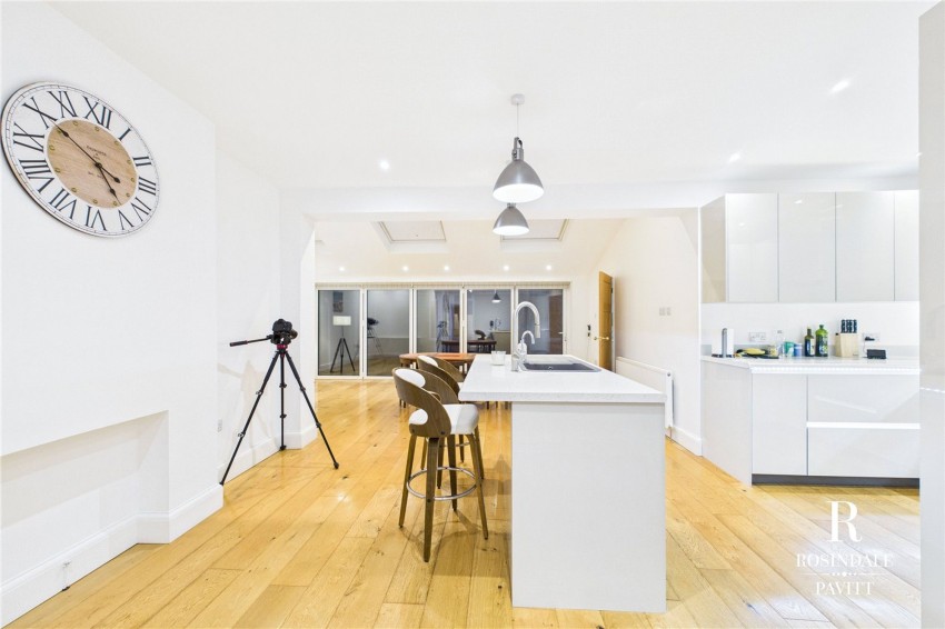 Images for Godalming Avenue, Wallington, SM6 EAID:434814747 BID:aff39acb-7ffa-433a-9c3e-047d5e64e2ac