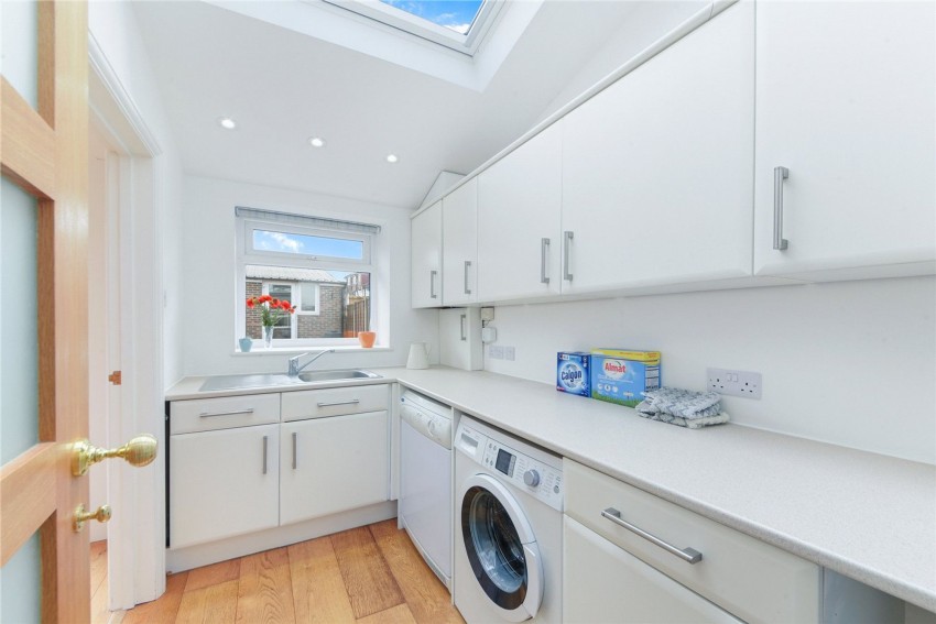 Images for Godalming Avenue, Wallington, SM6 EAID:434814747 BID:aff39acb-7ffa-433a-9c3e-047d5e64e2ac