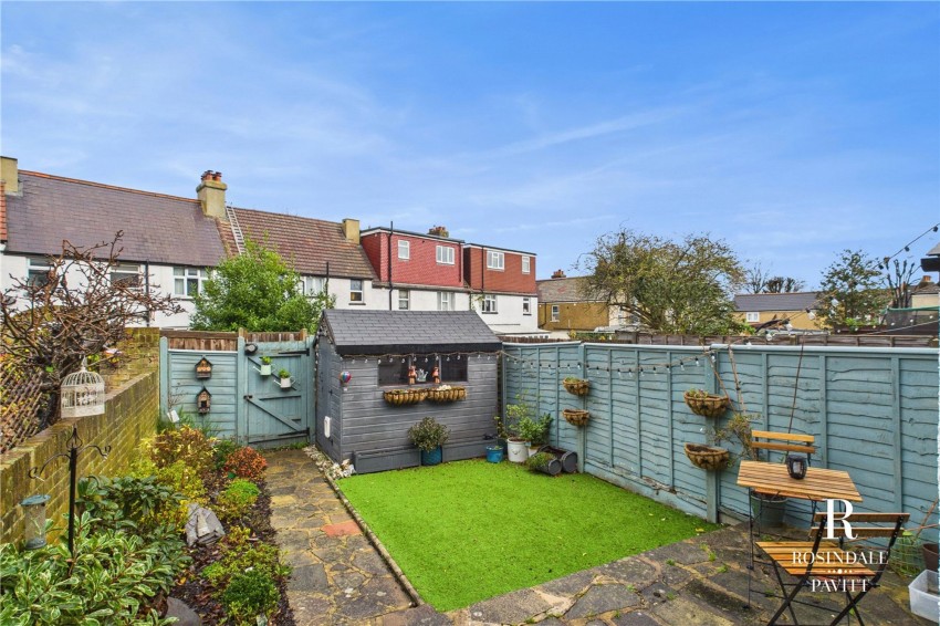 Images for North Avenue, Carshalton, SM5 EAID:434814747 BID:aff39acb-7ffa-433a-9c3e-047d5e64e2ac