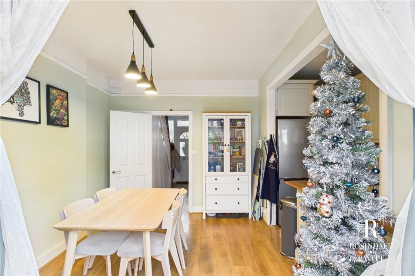 Images for North Avenue, Carshalton, SM5 EAID:434814747 BID:aff39acb-7ffa-433a-9c3e-047d5e64e2ac