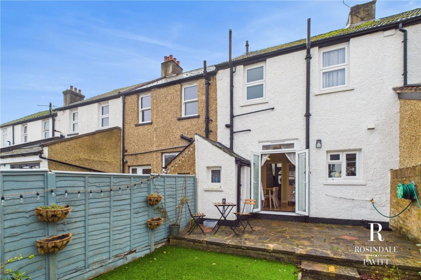 Images for North Avenue, Carshalton, SM5 EAID:434814747 BID:aff39acb-7ffa-433a-9c3e-047d5e64e2ac