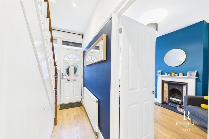 Images for North Avenue, Carshalton, SM5 EAID:434814747 BID:aff39acb-7ffa-433a-9c3e-047d5e64e2ac