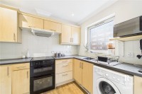 Images for Melbourne Road, Farmstead Court, SM6