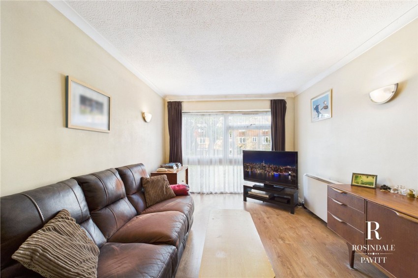 Images for Brambledown Road, Wallington, SM6 EAID:434814747 BID:aff39acb-7ffa-433a-9c3e-047d5e64e2ac