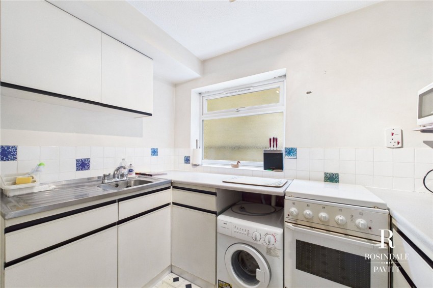 Images for Brambledown Road, Wallington, SM6 EAID:434814747 BID:aff39acb-7ffa-433a-9c3e-047d5e64e2ac