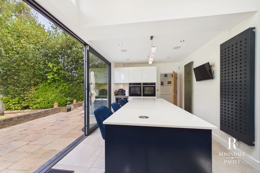 Images for Lordsbury Field, Wallington, SM6 EAID:434814747 BID:aff39acb-7ffa-433a-9c3e-047d5e64e2ac